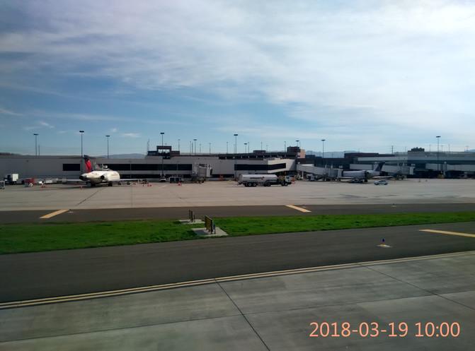 第一段行程:洛杉矶--圣何塞,美国阿拉斯加航空公司国内航班.
