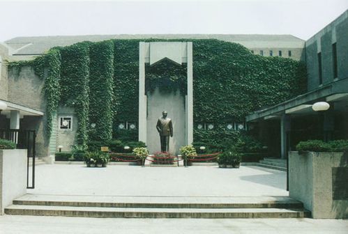 梅园新村纪念馆在哪里 梅园新村纪念馆开放时间 梅园新村纪念馆怎么去