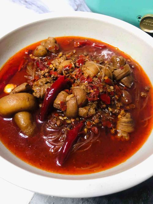 火锅冒节子粉丝