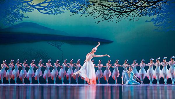 以反思的精神找寻中国舞蹈的自尊