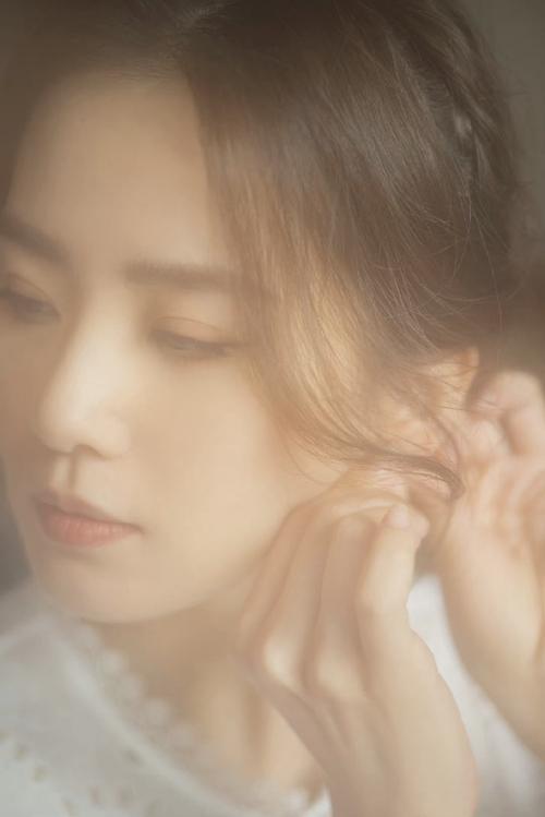 刘诗诗宫廷风复古写真#刘诗诗真的好适合复古风格呀,这组照片氛围感