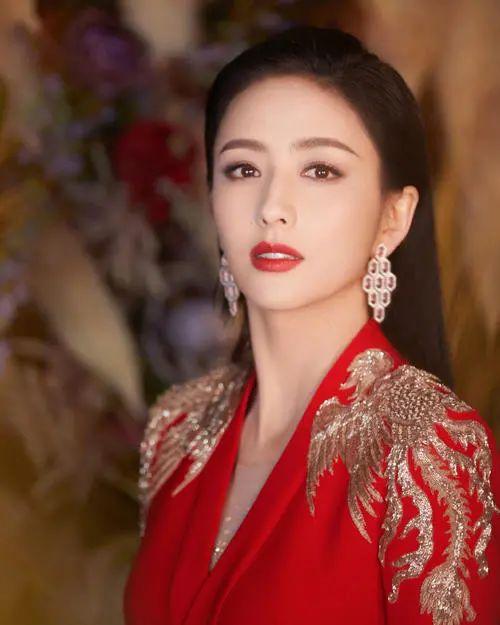 盘点中国最美十大女明星刘亦菲第十迪丽热巴第四