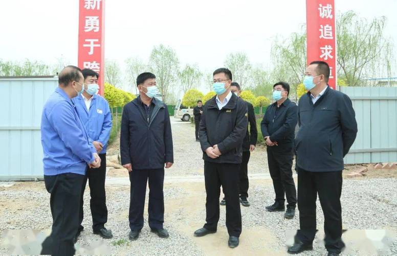 利通区委主要领导调研移民村产业发展及重点项目建设情况_陈宏_金积镇