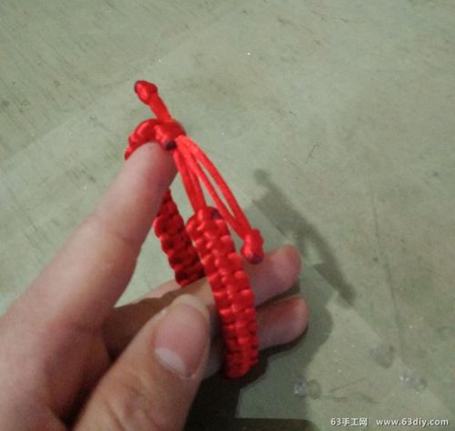 平结手链的编法教程