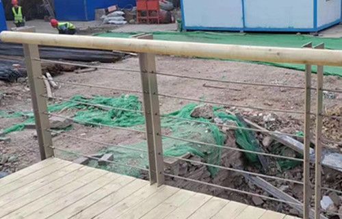 大庆不锈钢护栏用316钢丝绳制作厂家 景观河道铸造石护栏定制安装