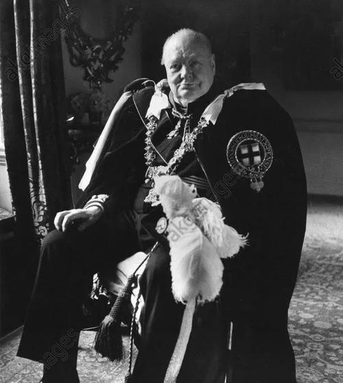 "铁幕"的始作俑者:不是丘吉尔而是他的"黑狗"