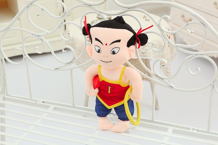 批发卡通毛绒玩具可爱哪吒小猪熊和小猪熊玩偶儿童节婚庆生日礼物