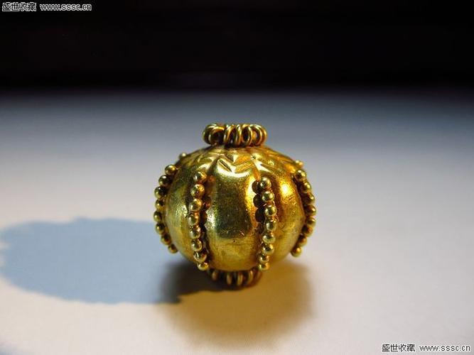 唐代灯笼金珠子