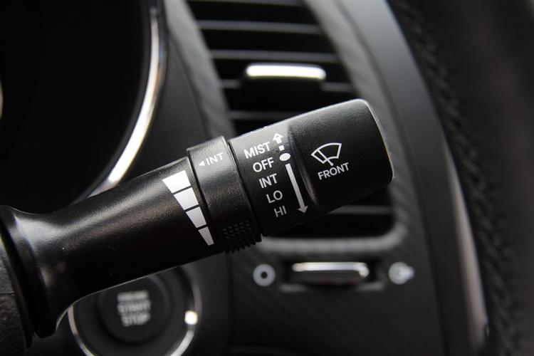 起亚k3雨刷器开关