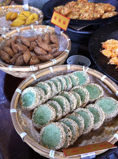 第二天回去路上选了另一个特色古镇——西塘古镇,位于江浙沪三省交界