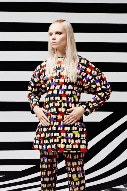 欧普艺术的杂志时装摄影 时尚圈 展示 设计时代网-powered by think