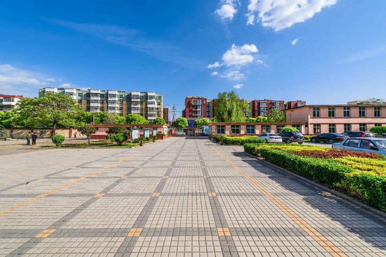 古冶区林西第三小学简介