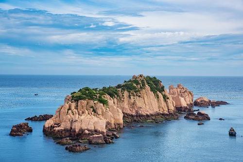 浙江舟山群岛夏季下海玩水好地方海域广阔景点众多