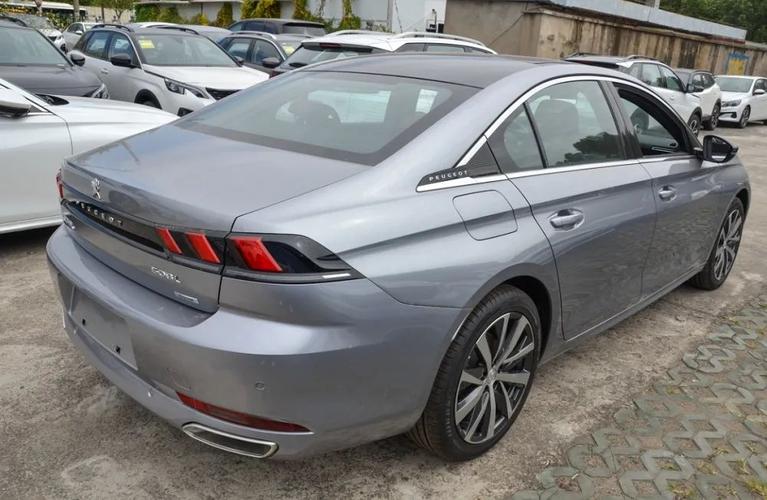 更年轻更科技到店实拍2021款东风标致508l驭动版