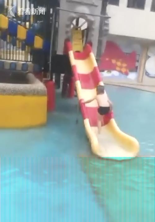 男童被滑梯"吃脚"遭截肢 裂口20厘米竟无人监管