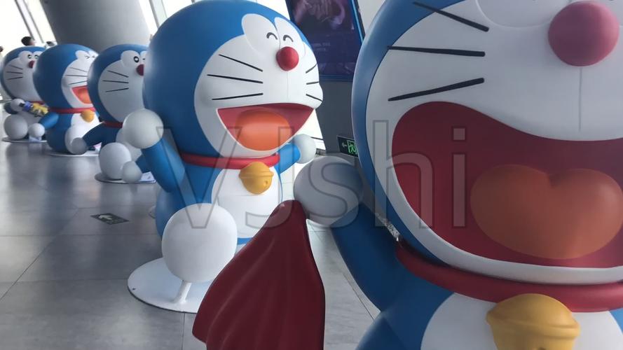 100个机器猫小叮当哆啦a梦模型展览