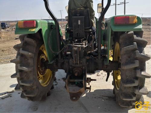 约翰迪尔704拖拉机