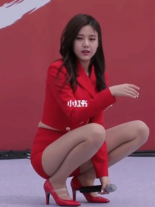 听音乐欣赏舞蹈,今天由申惠晶小姐包场_音乐_舞蹈_娱乐_舞蹈_舞蹈表演