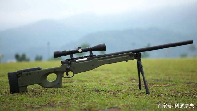 吃鸡明星:awm狙击枪现实中的威力如何?曾创世界最远狙杀纪录
