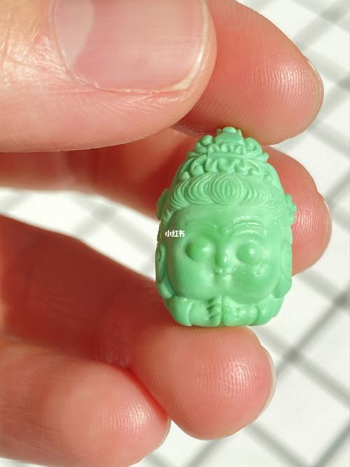 你知道绿松菜籽黄如何才能盘玩更美吗?_绿松石_绿松