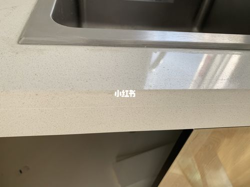 厨房台面下挂明显缝隙问题_厨房_家居家装_装修