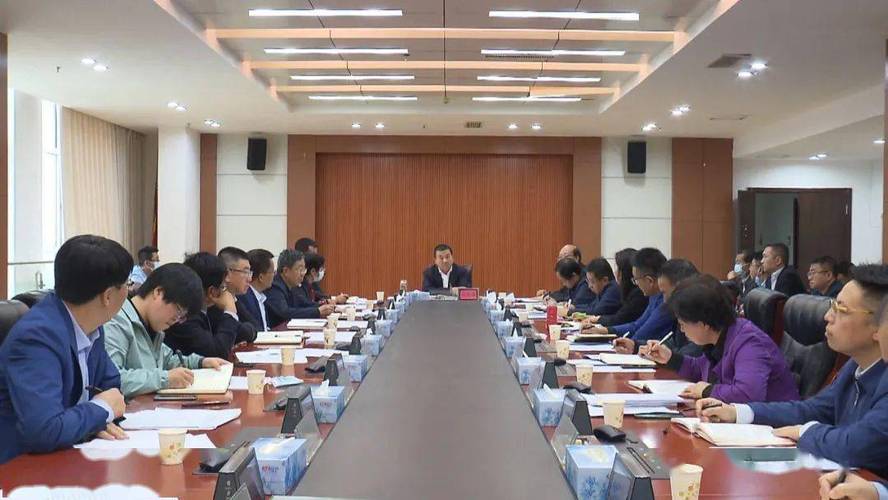 马洪海在2021云天大会筹备工作推进会上强调以最高标准最严要求最实