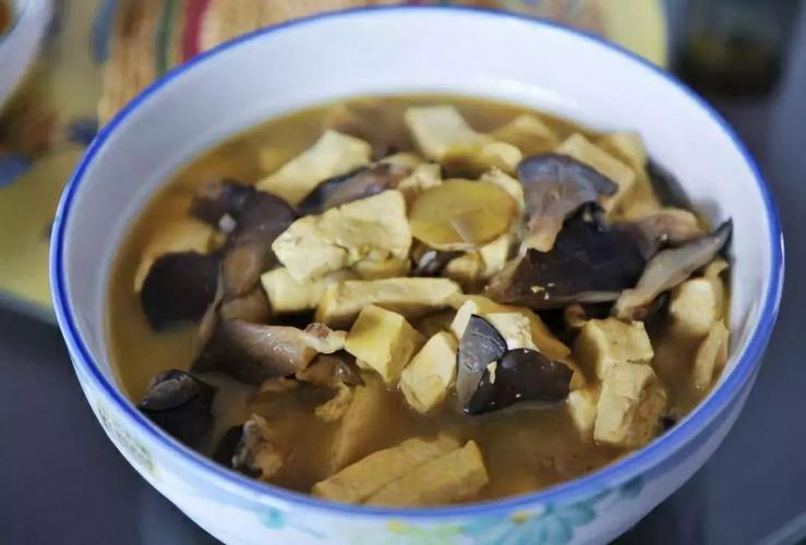 香菇炖豆腐