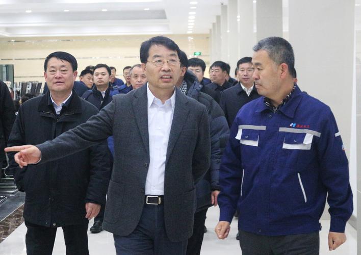 盘锦市委书记付忠伟到浩业化工慰问及调研