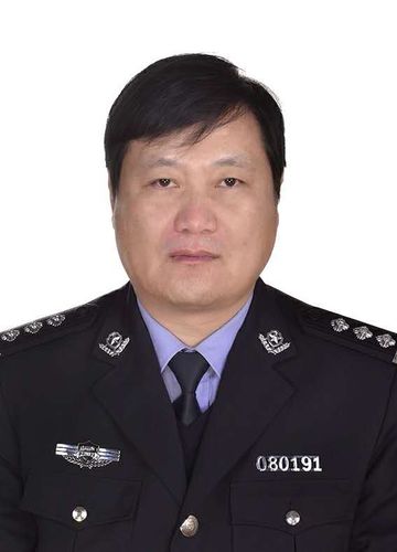 刘立文,男,汉族,1968年1月出生,籍贯:山东宁津.