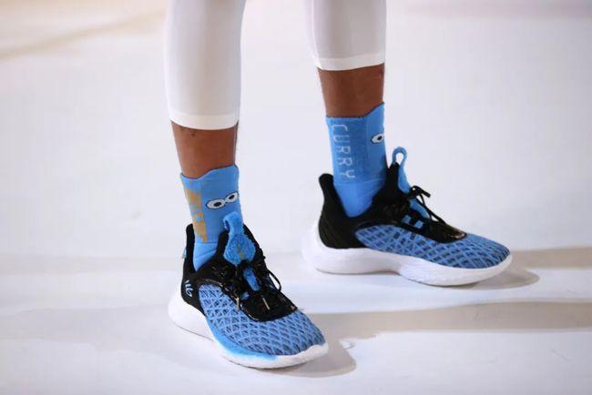 球鞋资讯!库里9新配色,安踏kt7低帮款曝光