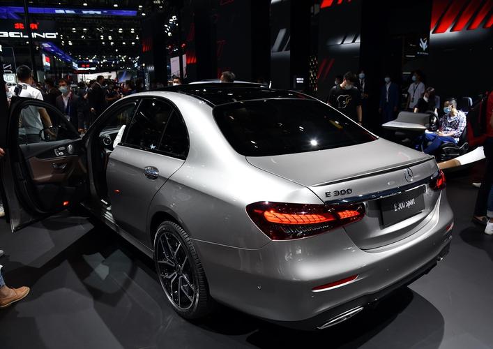 奔驰e200多少钱 e200轿跑版双门多少钱【汽车时代网】