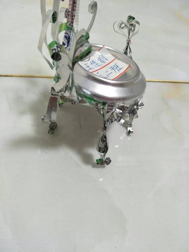 自制易拉罐小板凳