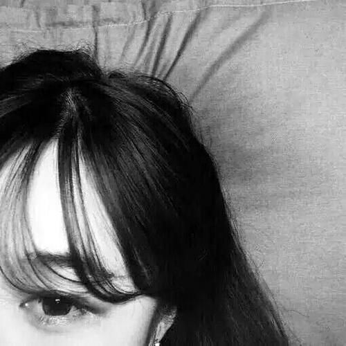 求黑白的情头 眼睛部位的 各一张的 男女两张都是一只