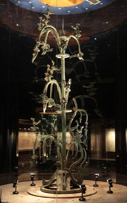 看见文物 三星堆青铜神树——一号神树