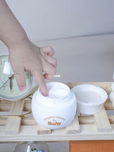 爱臭美的宝宝|怎么少得了抹香香6015_宝宝面霜_面霜_玩具_敏感肌