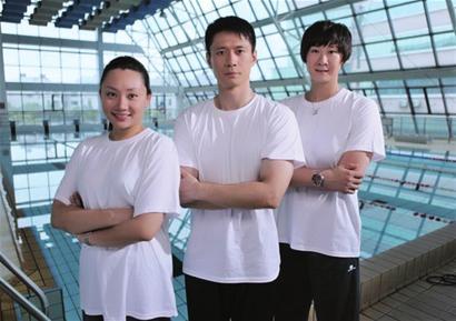 经姬,王天凌,乐靖宜(从左自右):玩转世游赛," 没我们仨教门道,可行不
