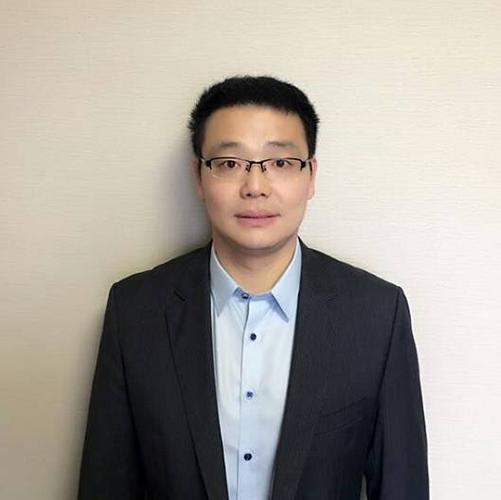 董梁
