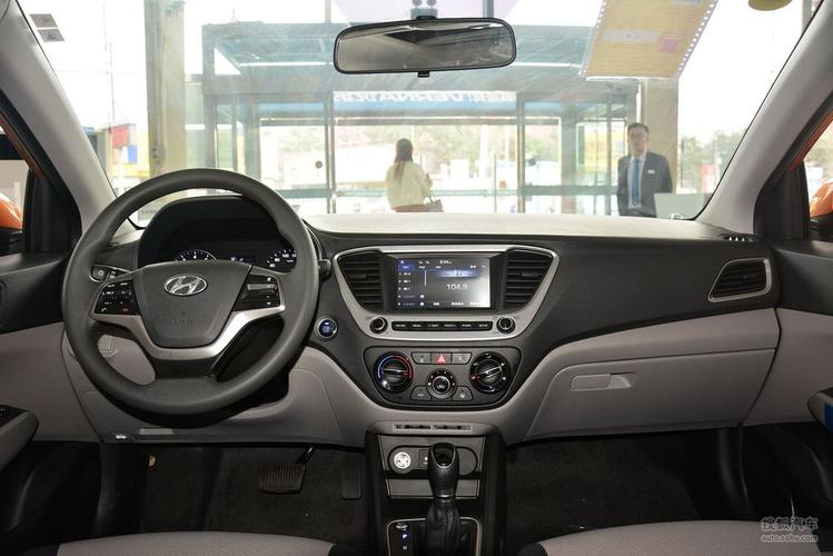 【 现代悦纳高清图片】_黑色/米色_内饰_搜狐汽车网