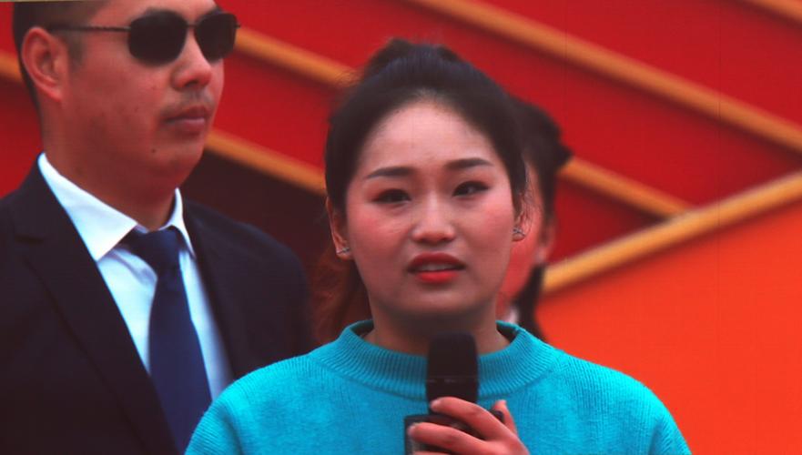 "喜上加喜"的张张笑脸