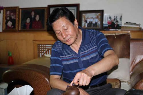 著名书法家杨新民一行赴黎坪采风共赏金秋醉美红叶