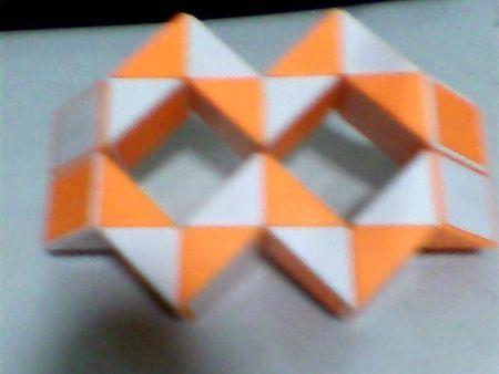 求视频:24段魔尺教程带的眼镜