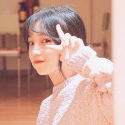 女生喜欢他会加他微信头像