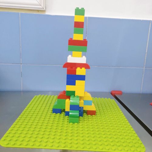 外国语幼儿园12月6日乐高课《火箭》大班