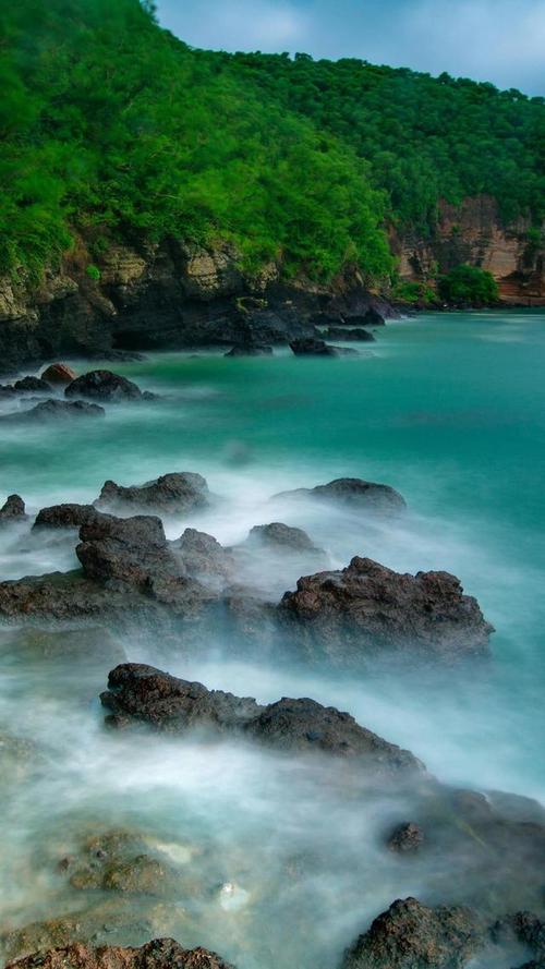 华为手机锁屏壁纸杂志(66/150)关注汶河之滨获取更多