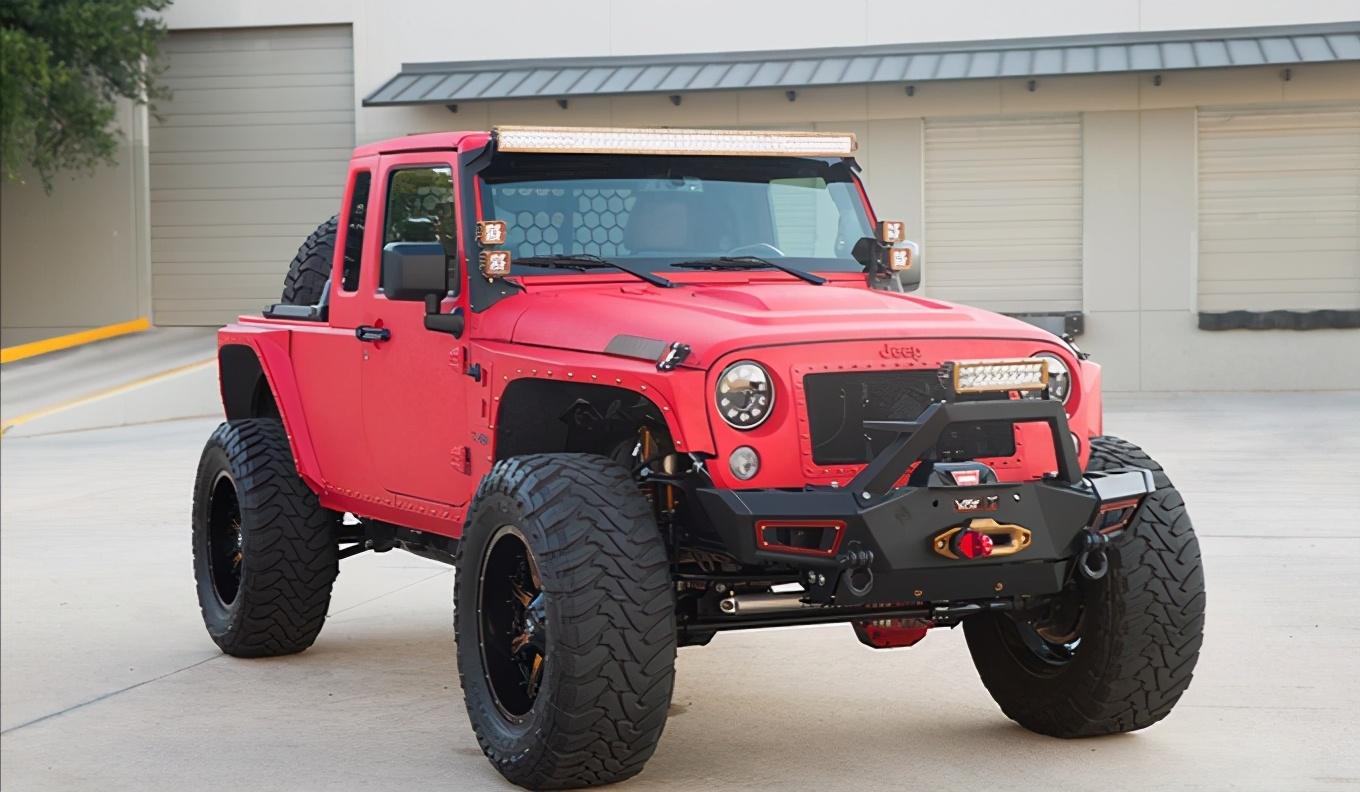 除了新款的吉普牧马人以及我们熟悉的路虎(参数|图片),还有最新款式的