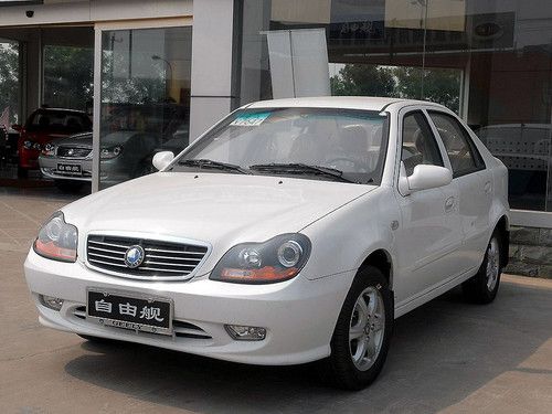 上海现车充足让利多 吉利自由舰降3500元_爱卡汽车