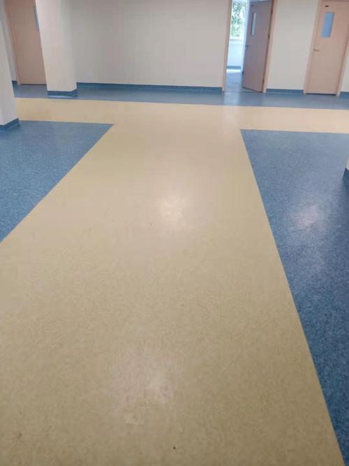 香洲pvc地板报价工厂直销