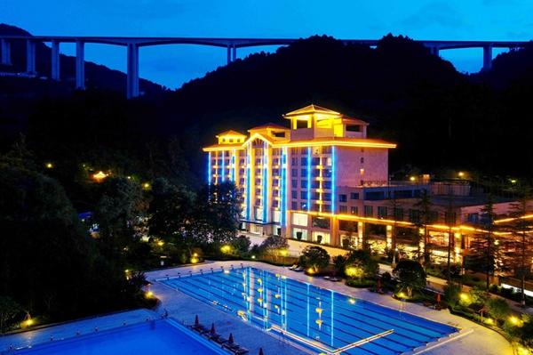 息烽温泉:著力打造一流生态康养示范基地