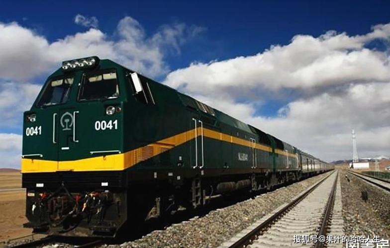 原创我国火车技术这么发达,为啥"青藏线"的火车头,要从美国引进?