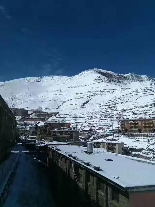 东川落雪矿——小村之恋